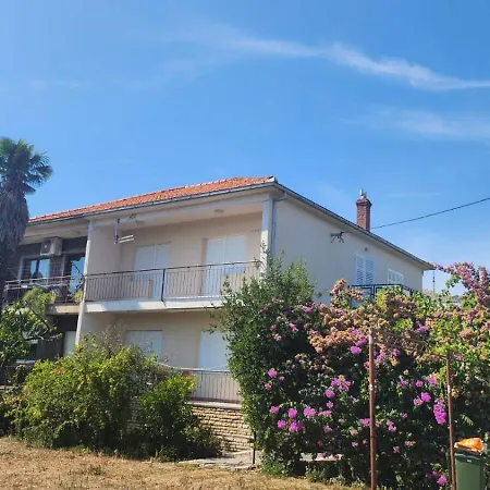 Croatia With With Jacuzzi Apartment Trogir