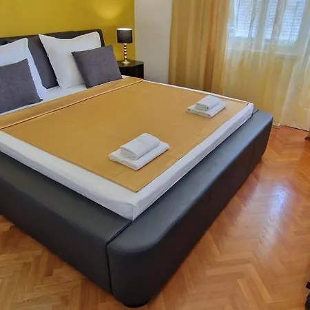 Croatia With With Jacuzzi Apartment Trogir